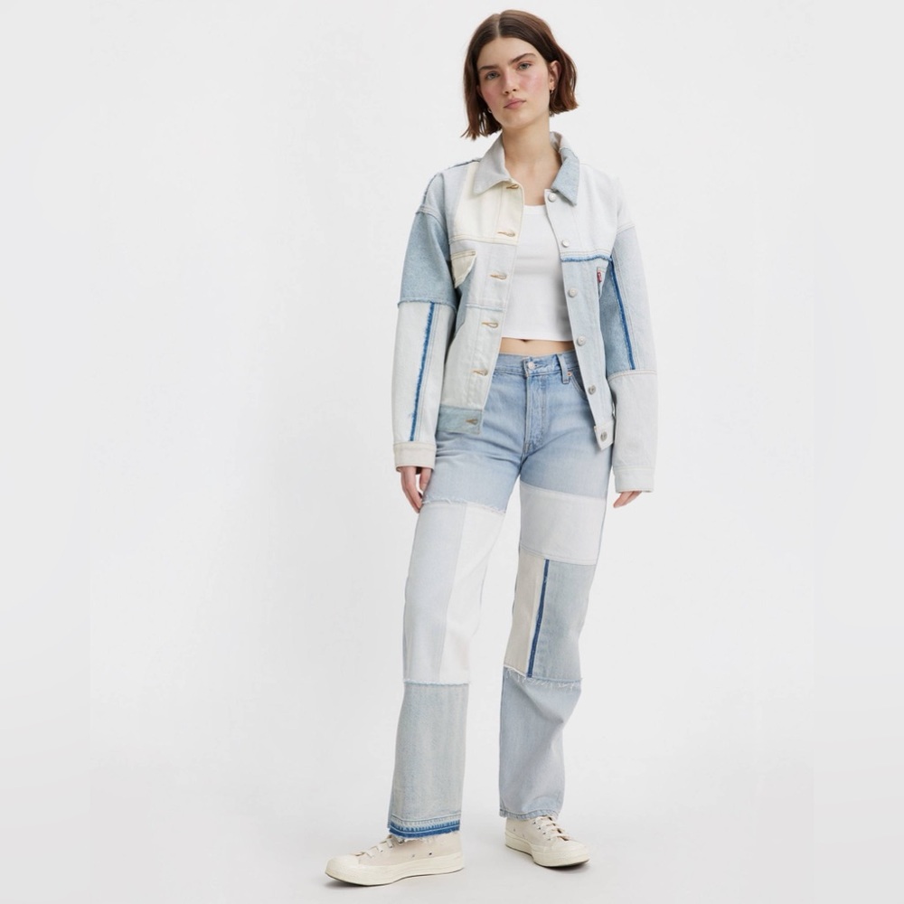 Free People x Levi's Light Wash 501 90's Freehand Folk Cropped Jeans